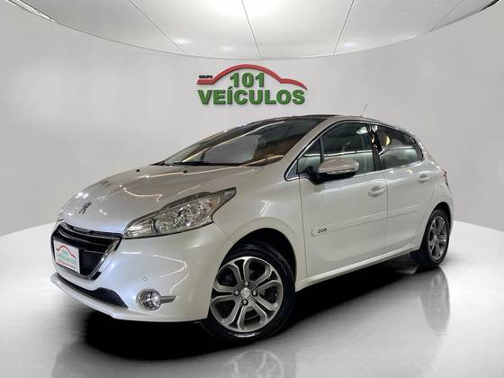 PEUGEOT 208 1.6 GRIFFE 16V FLEX 4P AUTOMÁTICO